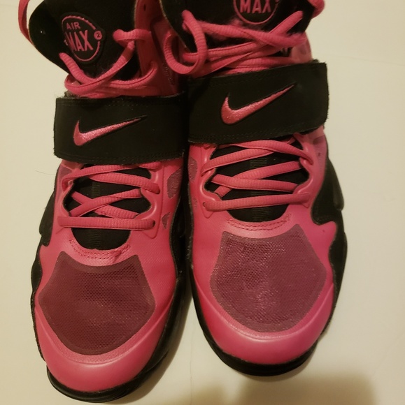 nike with strap across